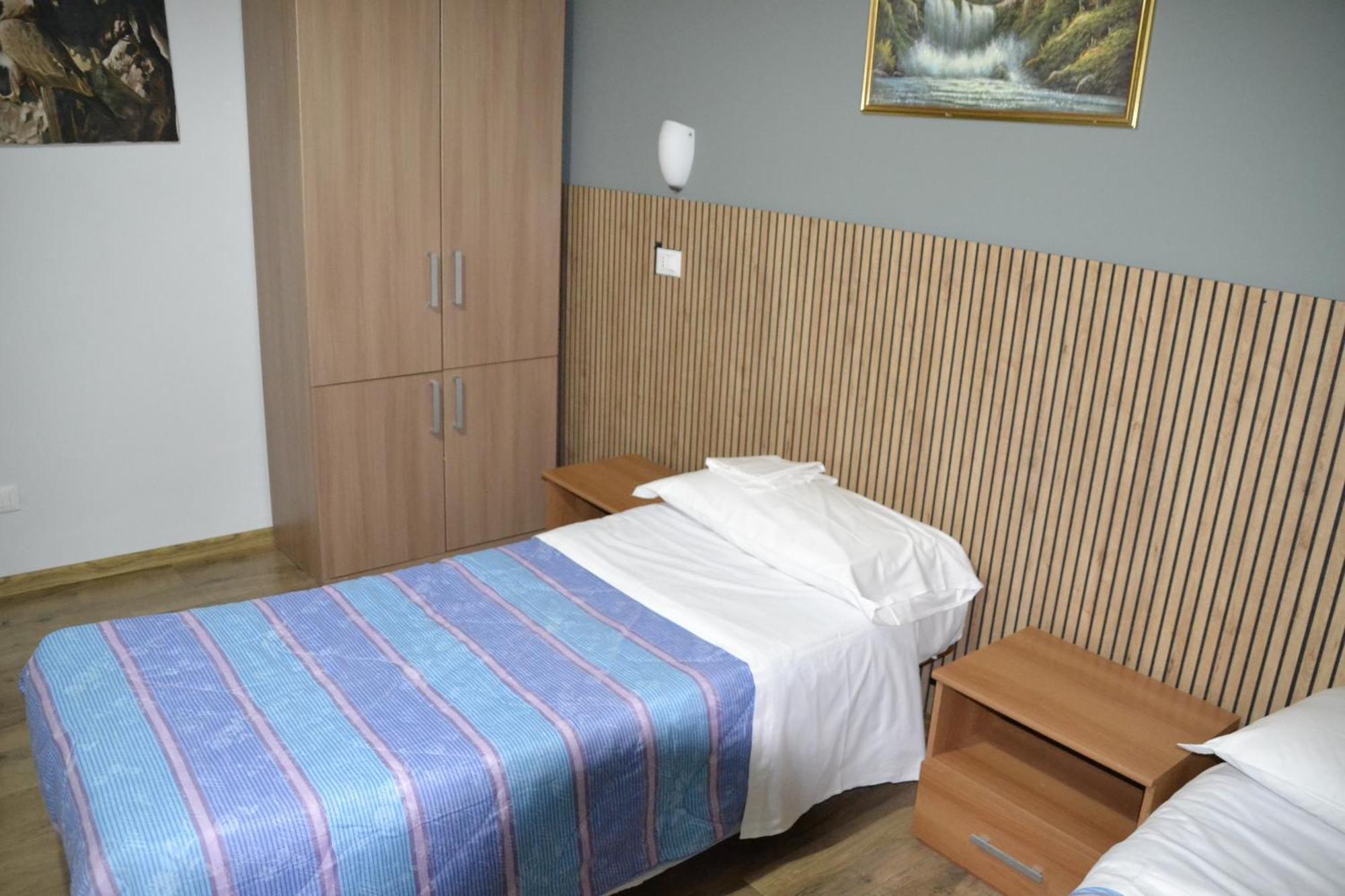 Aurora Boreale Otel Roma Dış mekan fotoğraf